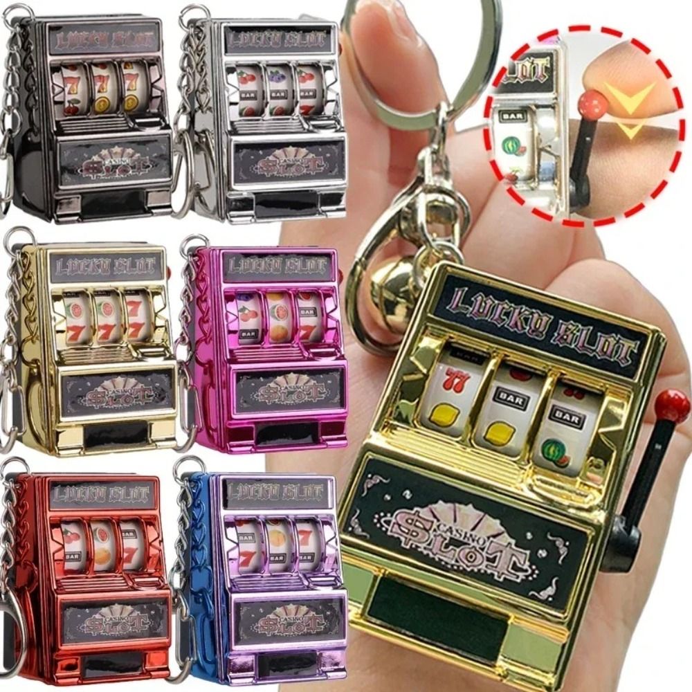 レトロなストレス解消キーホルダー コイン式ゲームキーホルダー - Fruit Slot Machine のレビューと価格